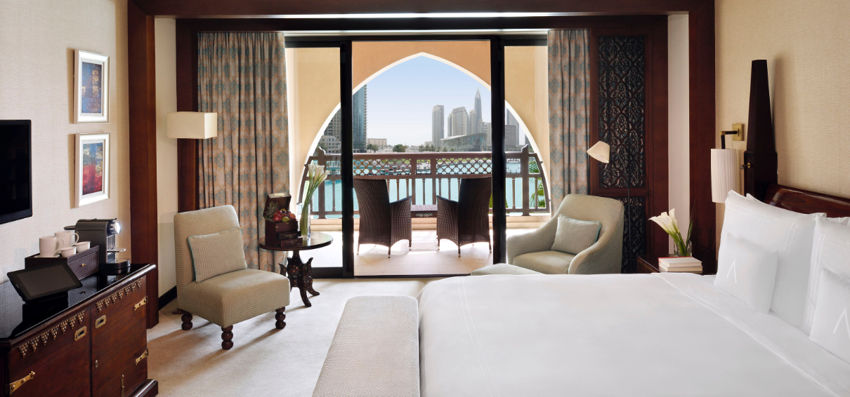 Deluxe Lake View Room