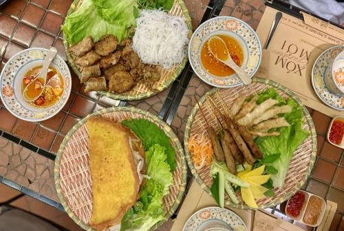 ベトナム料理のディナー